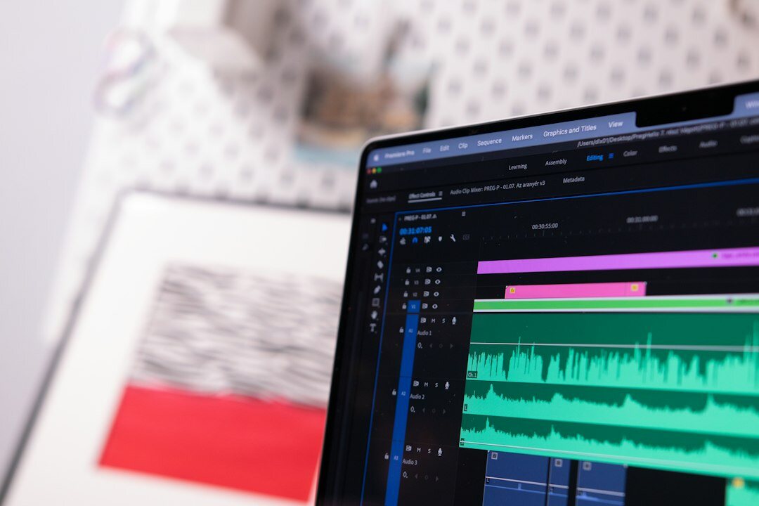 podcast analytics dashboard